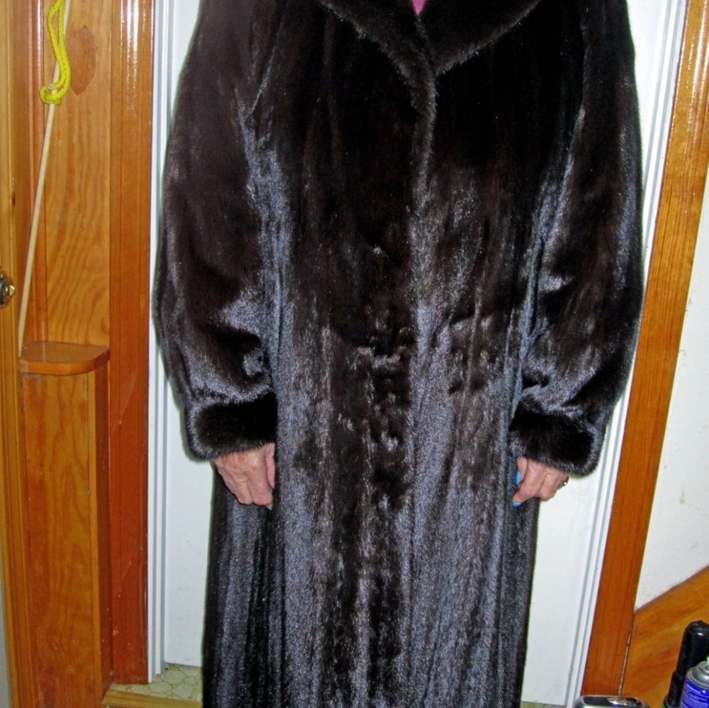 Natural Ranch Mink Coat